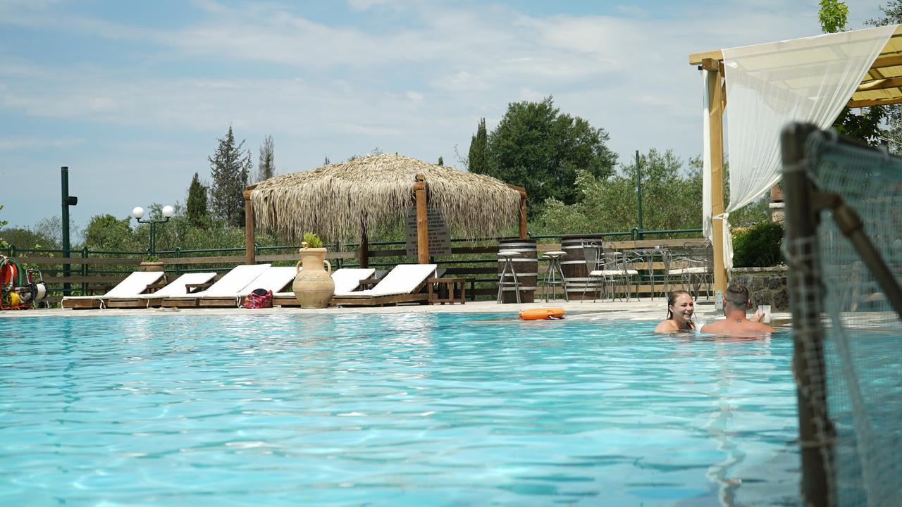 Spiti Nikos Aparthotel